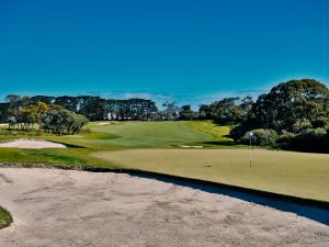 Royal Melbourne (West) 9th Back